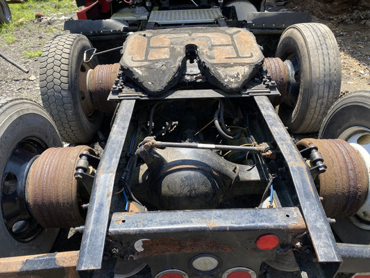 2012 FREIGHTLINER CASCADIA Cut Off Axle Assembly