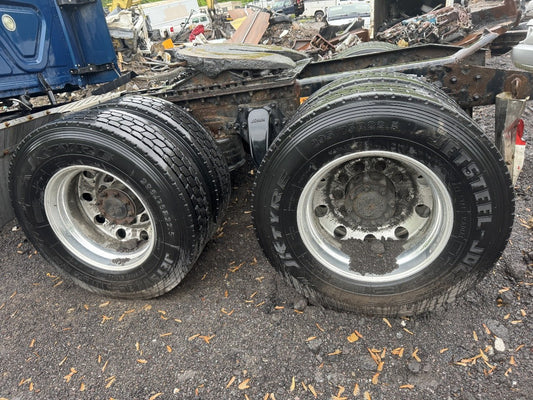 2017 FREIGHTLINER CASCADIA Cut Off Assembly