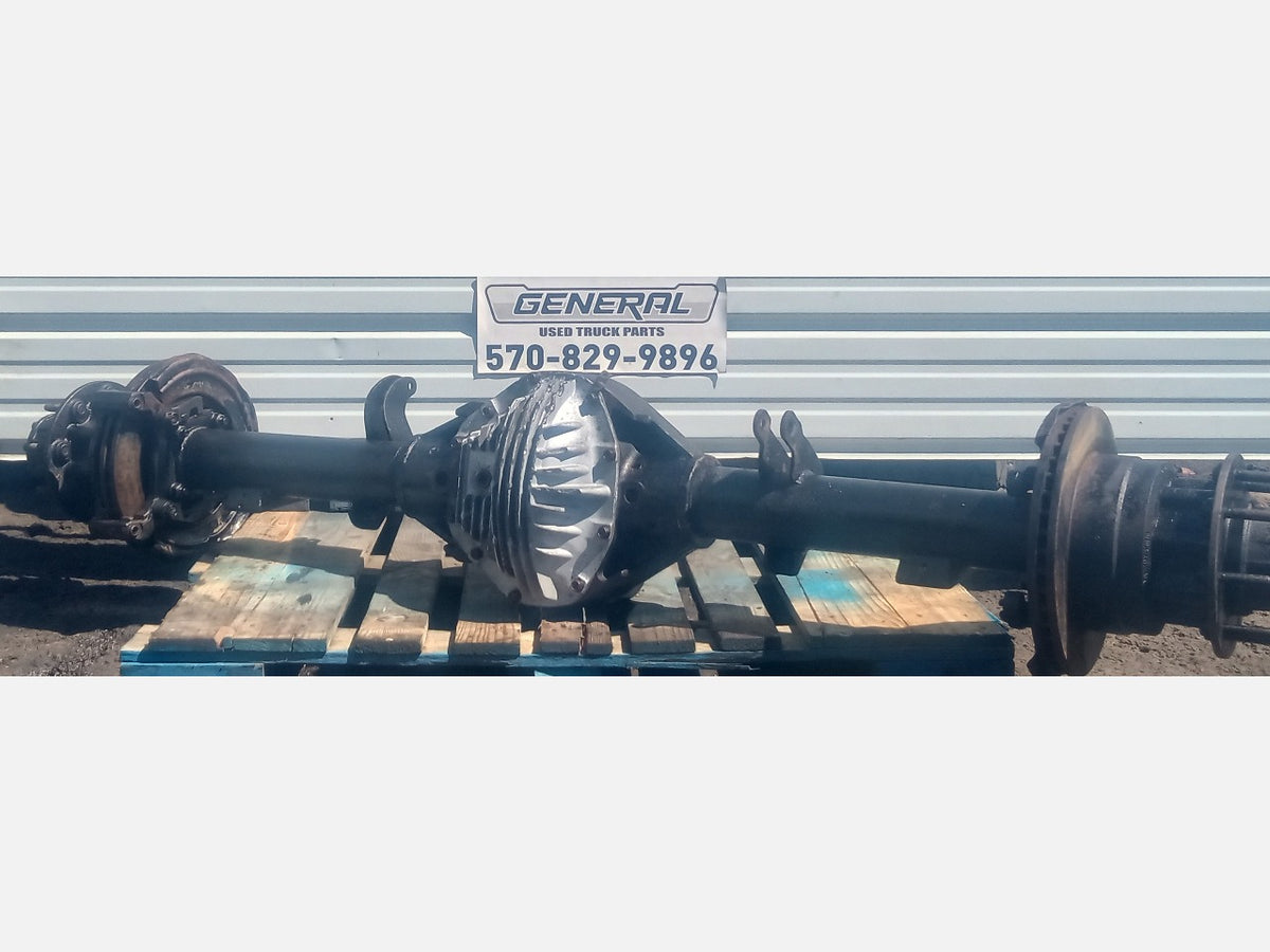 2003 FORD F-450 Rear Axle Assembly