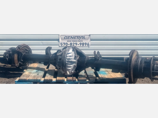 2003 FORD F-450 Rear Axle Assembly