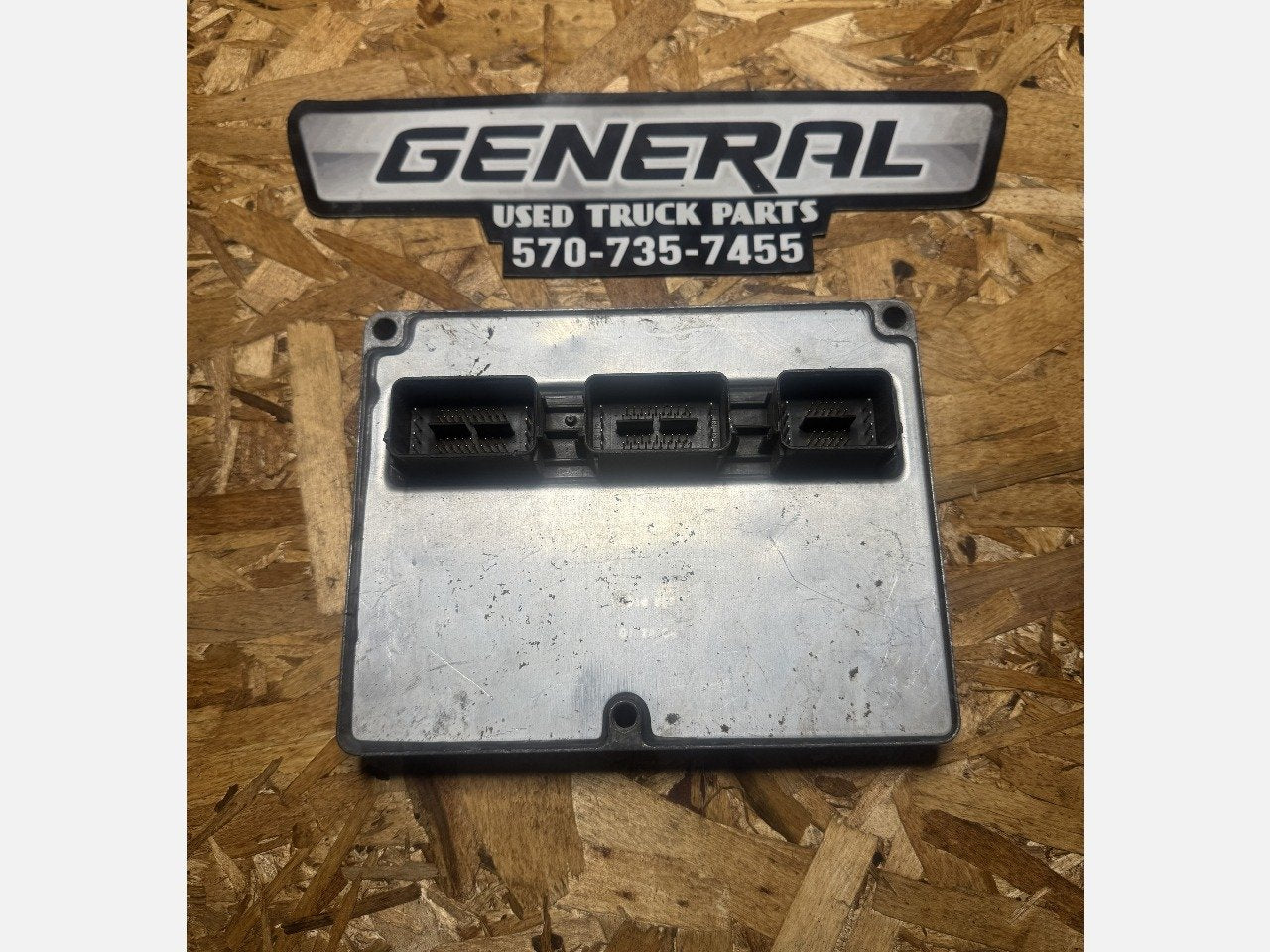 2004 FORD TBS6 ECM Engine Control Module