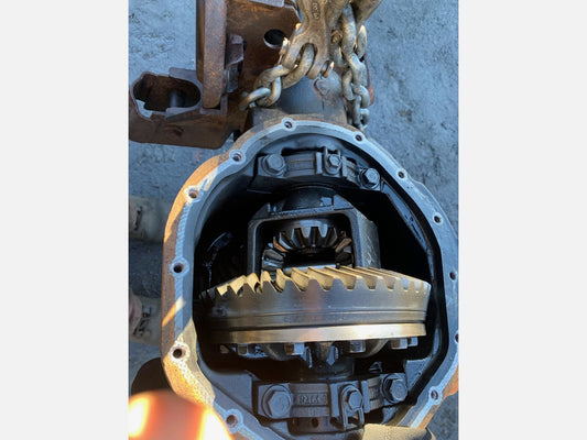 2005 DODGE 3.73 Front Axle Assembly