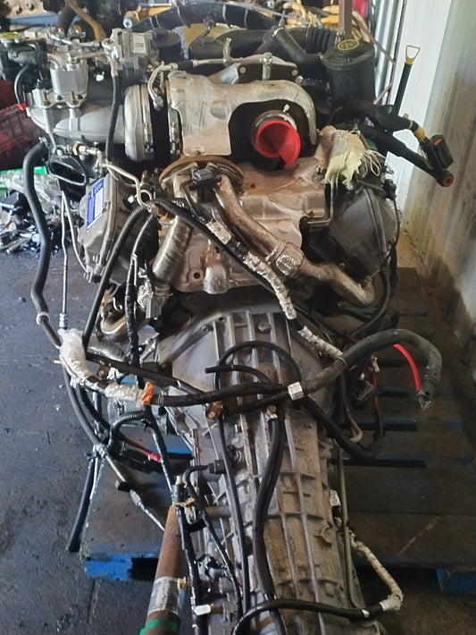 2009 FORD 6.4L A350 Engine Assembly