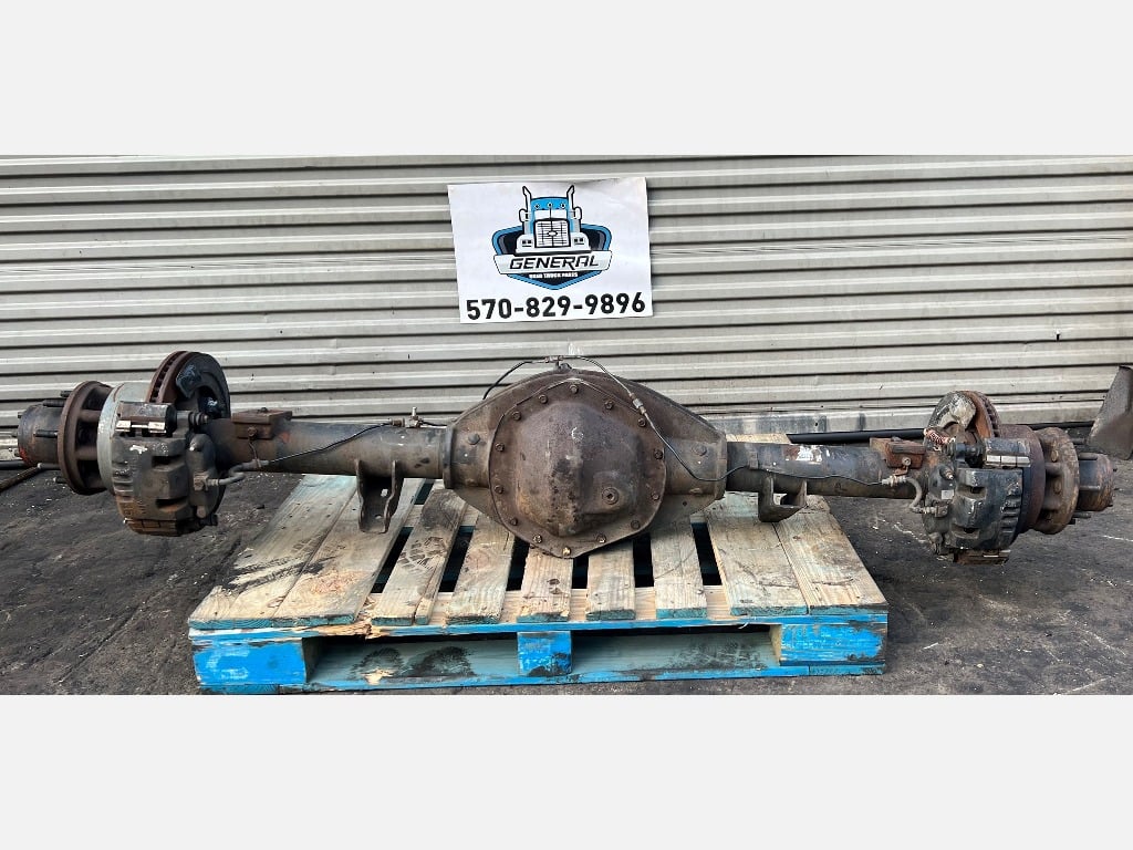 2004 DODGE 3.73 LS DRW Rear Axle Assembly
