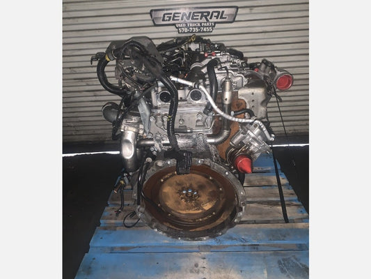 2014 MITSUBISHI Fuso Engine Assembly