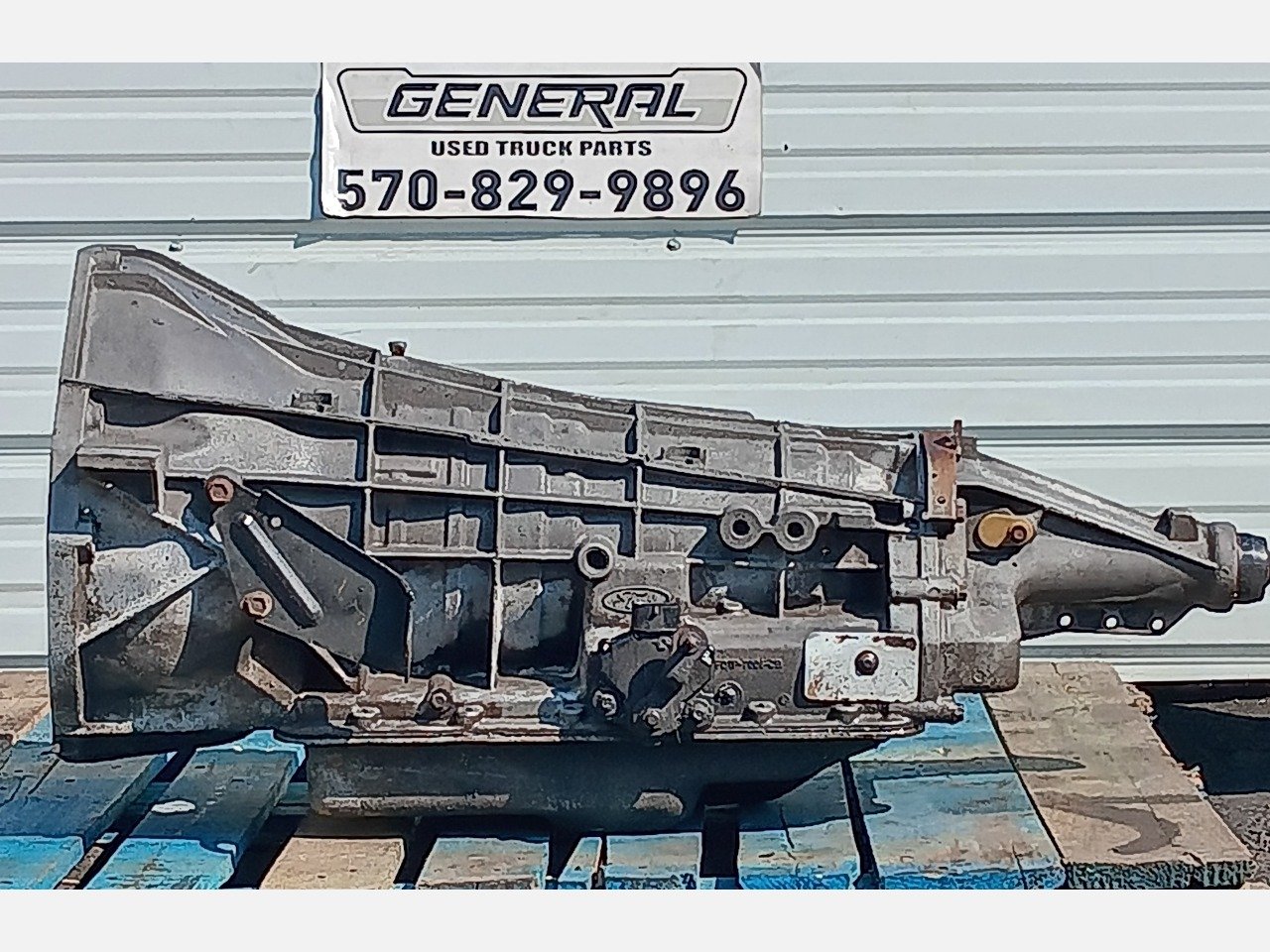 1993 FORD F-250 Transmission Assembly