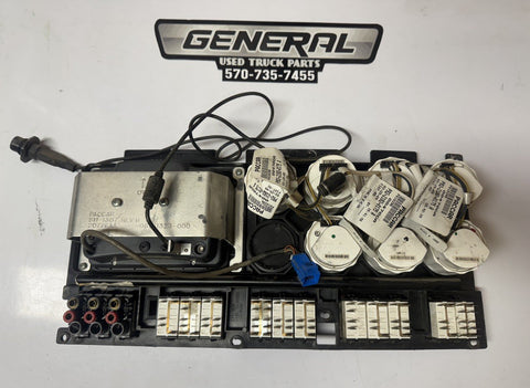 2009 KENWORTH GPS DASH PANEL Gauges
