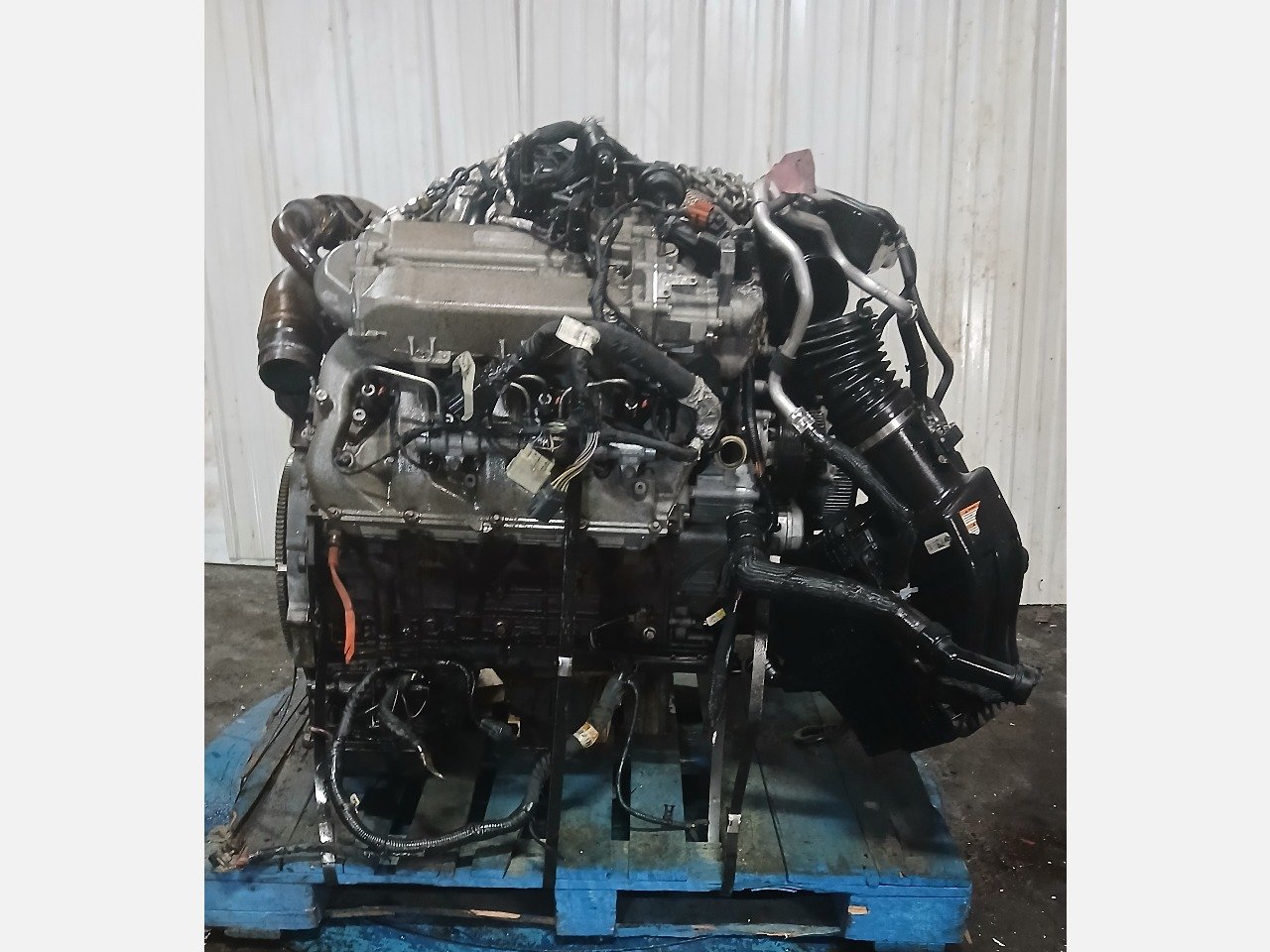  FORD F 350 Engine Assembly