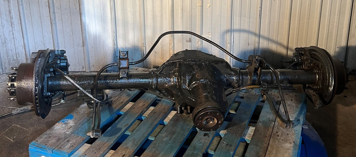 2007 FORD SRW 3.73 Rear Axle Assembly