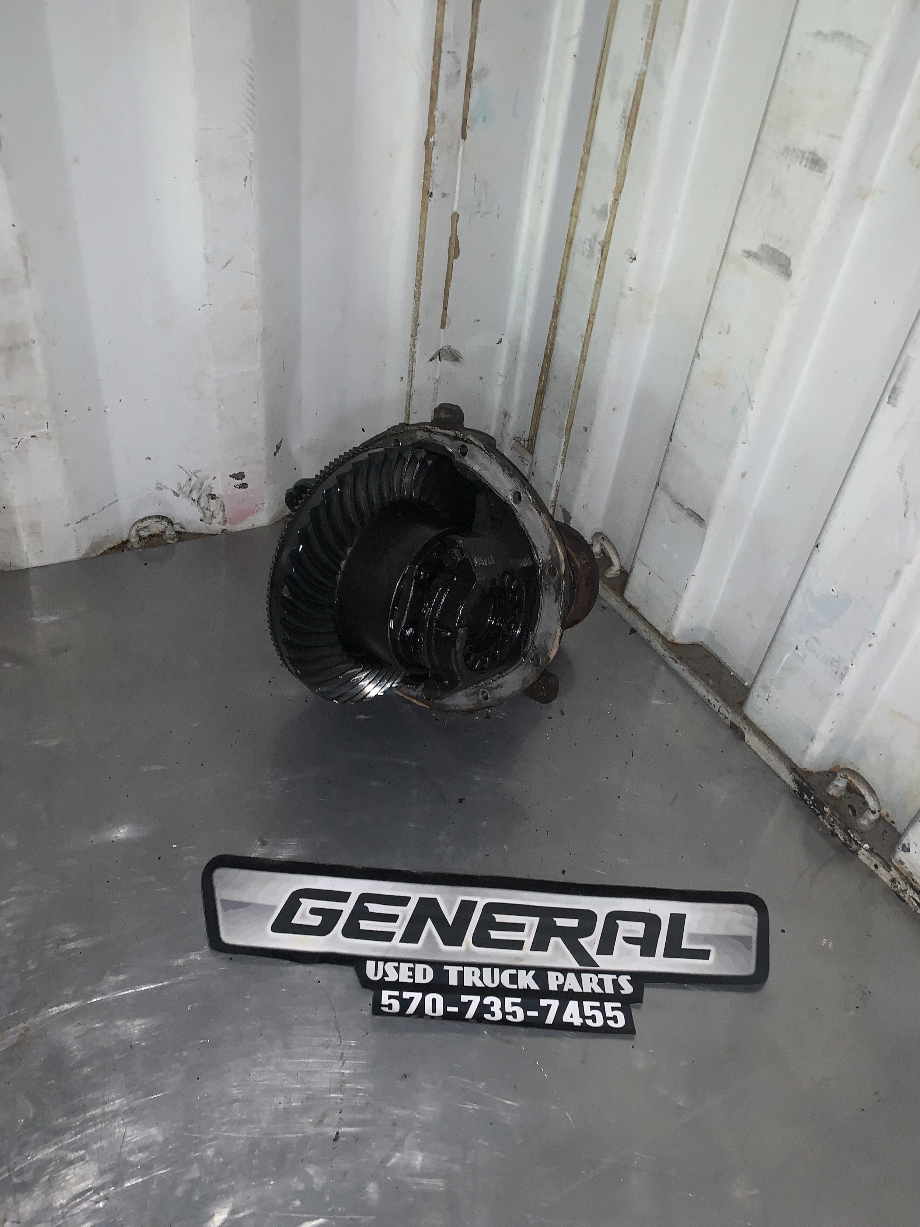 2010 RAM S111L Rear Carrier and Cap