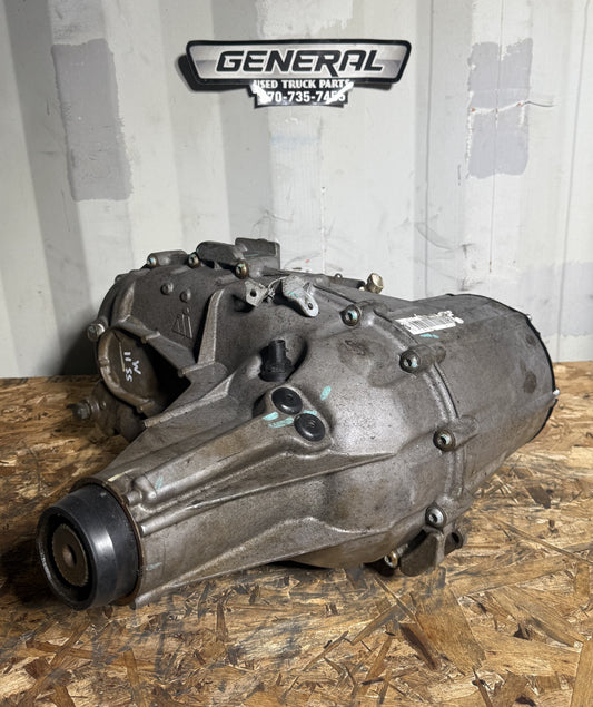 2011 CHEVROLET MP1226 Transfer Case Assembly