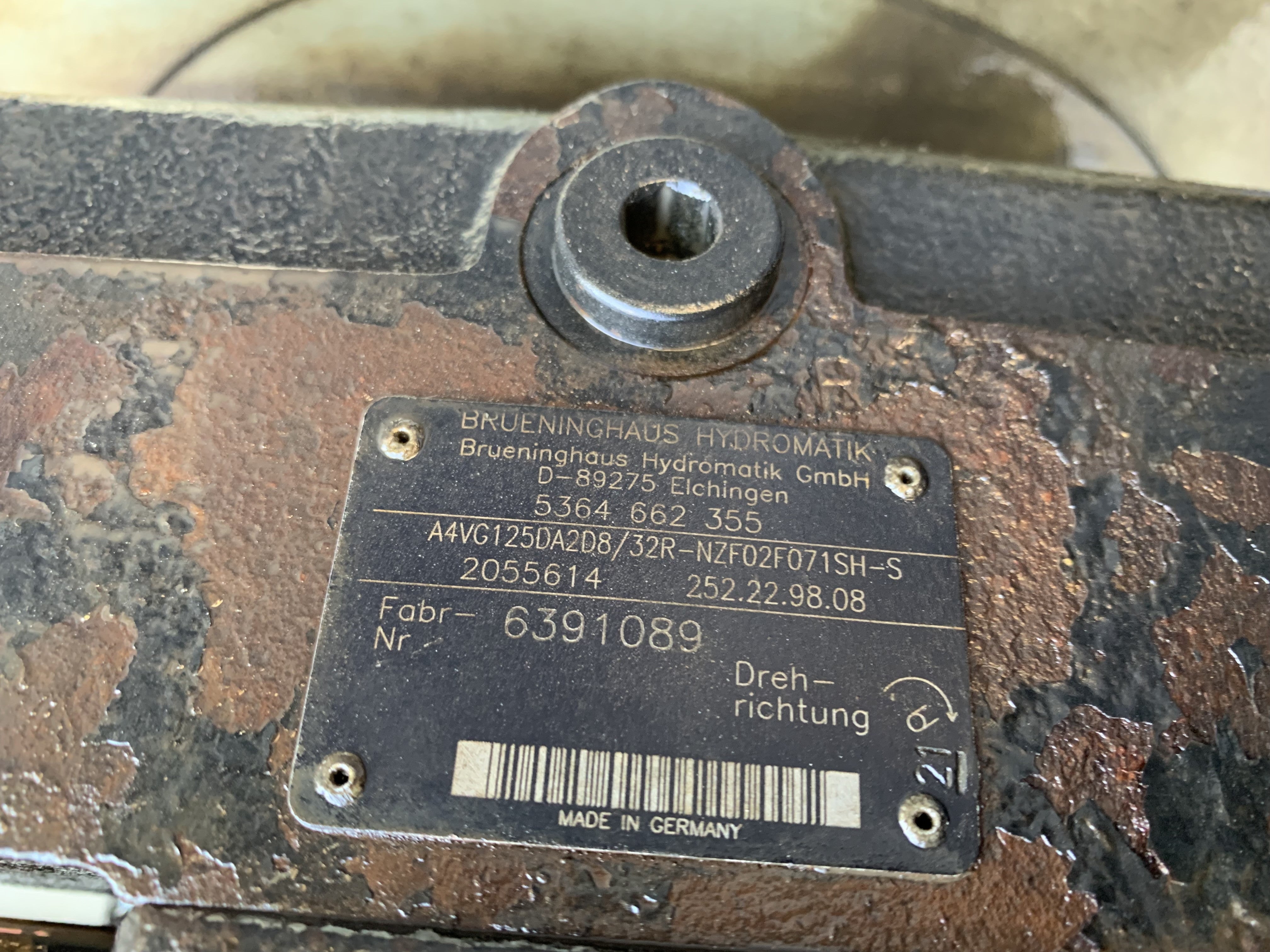 2002 BRUENINGHAUS HYDRO HYDRAULIC PUMP Hydraulic Pump