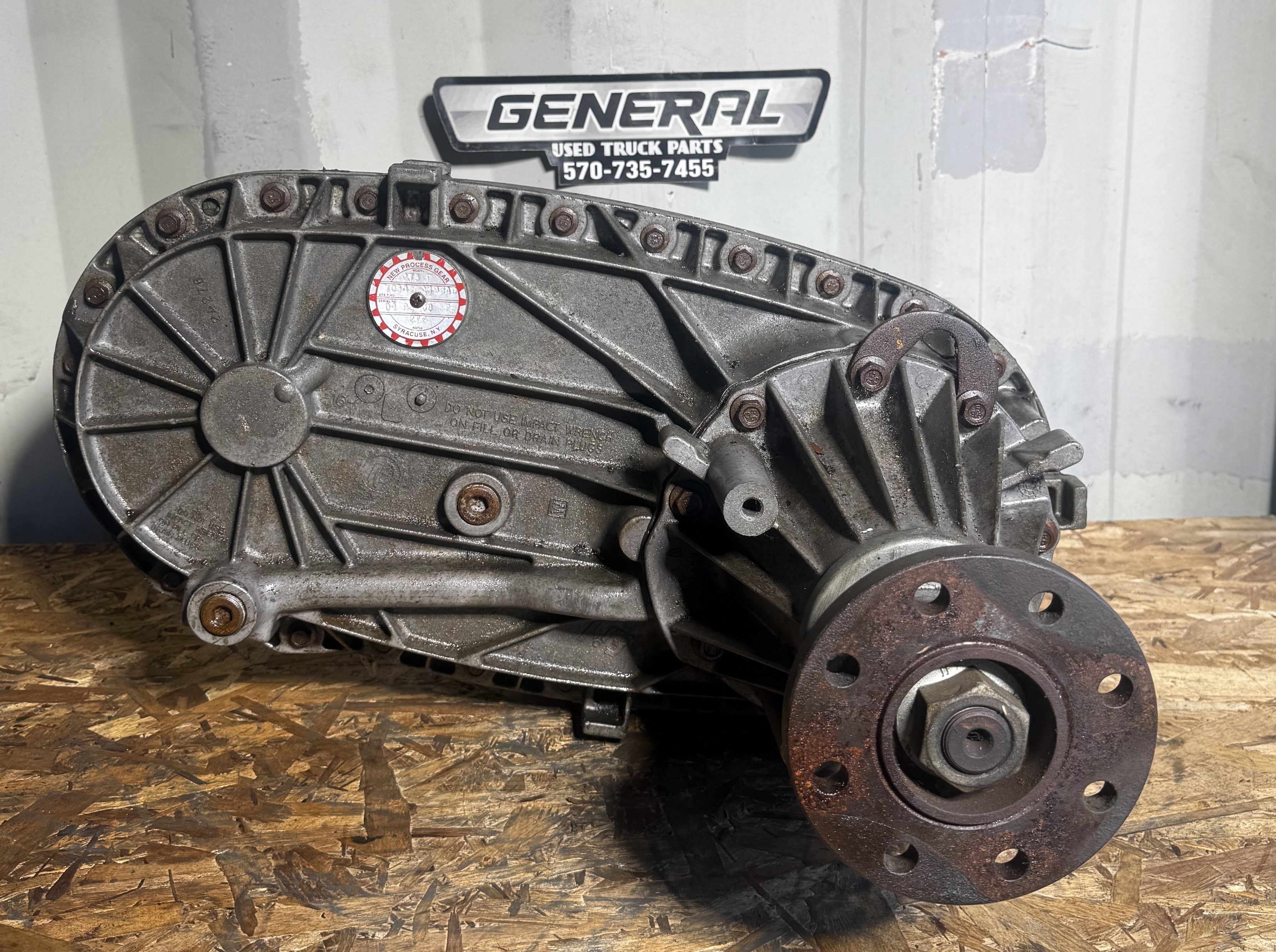 2009 FORD 271 F Transfer Case Assembly