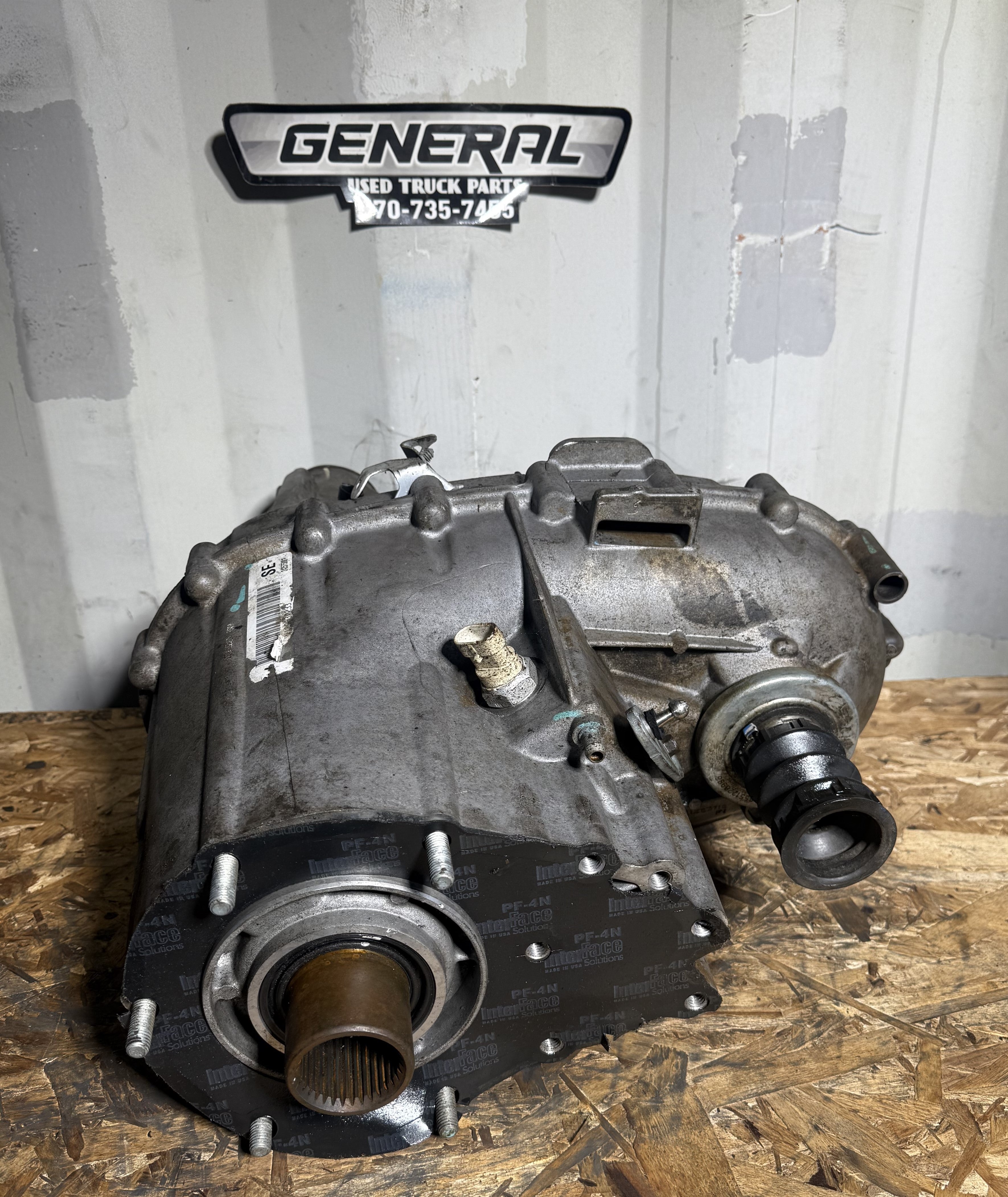 2011 CHEVROLET MP1226 Transfer Case Assembly